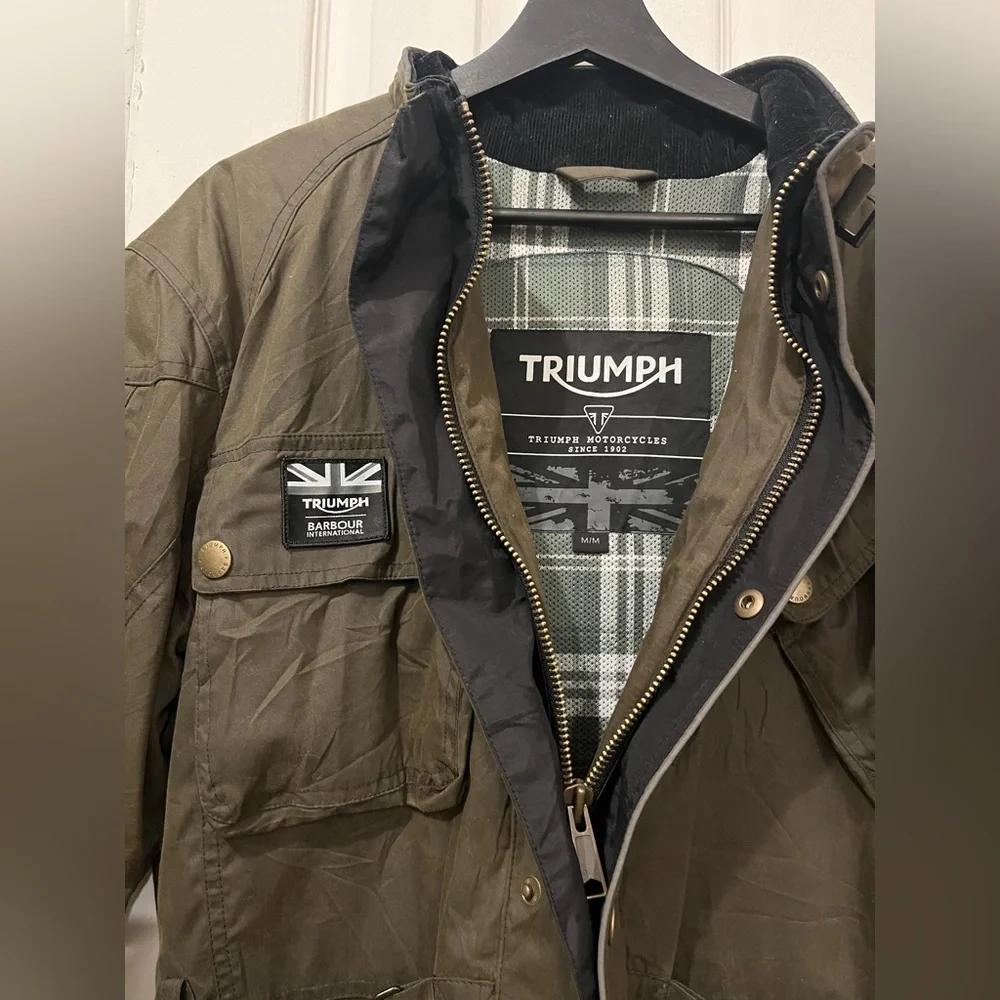 Triumph Motorcycles Barbour International Original Waxed Cotton Jacket - Picture 6 of 11